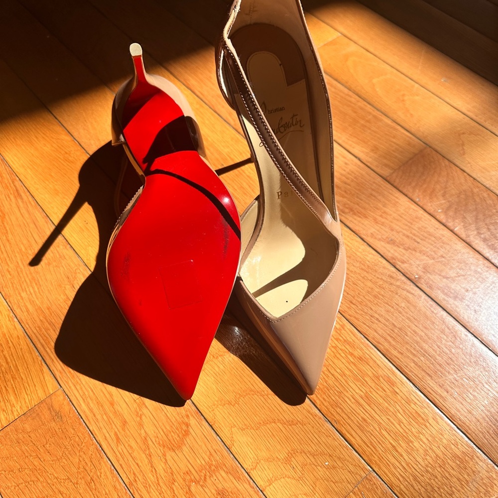 Christian Louboutin nude heels - Picture 2 of 6